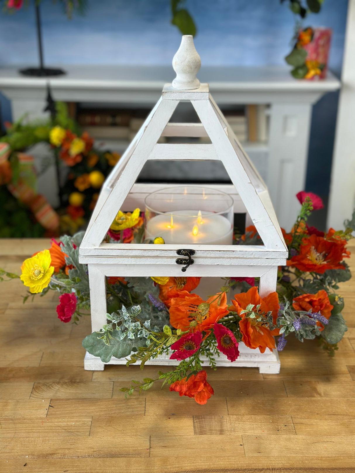 White Square Pyramid Lanterns- 2 Sizes
