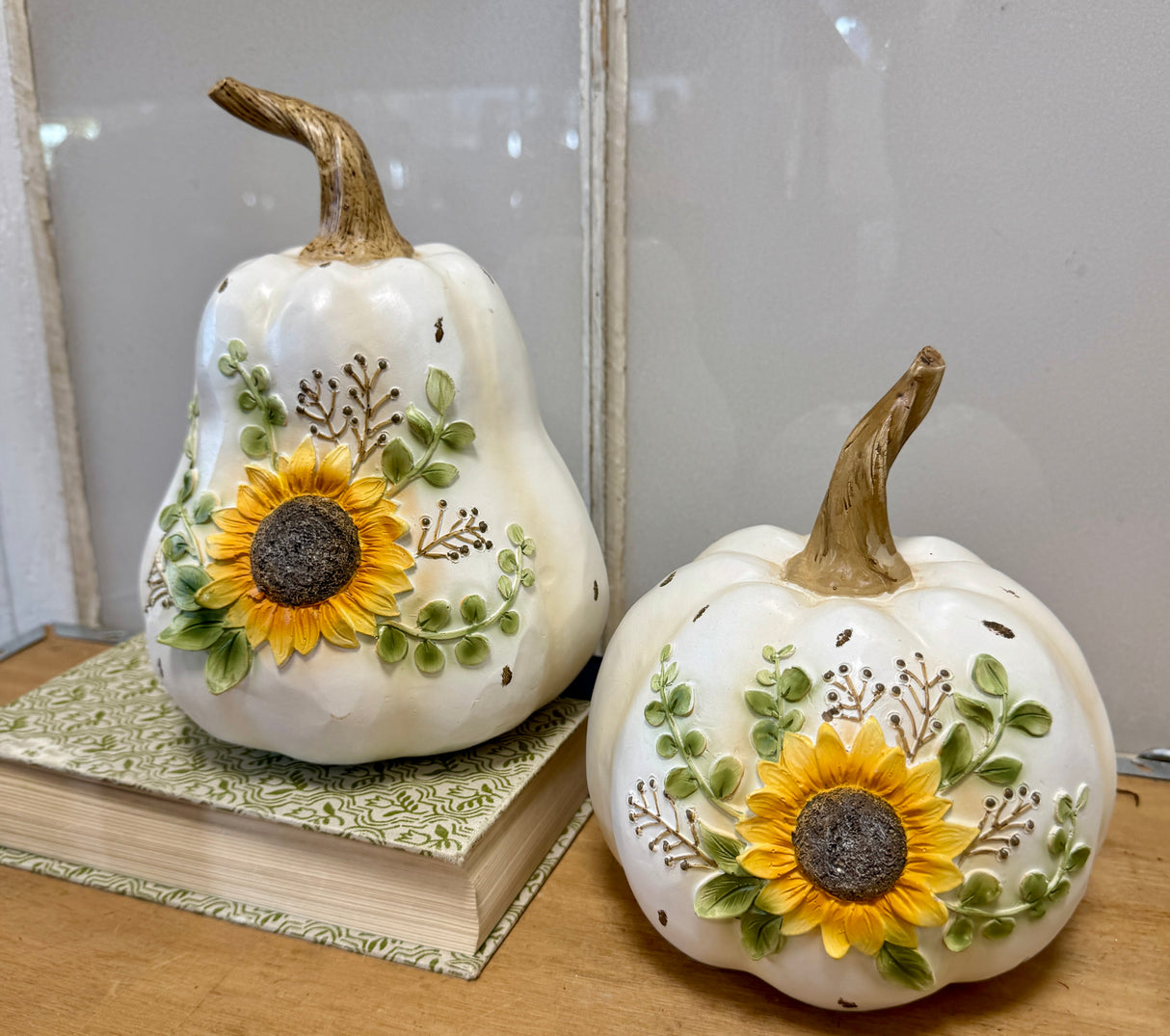 Resin Sunflower Pumpkin - 2 Sizes