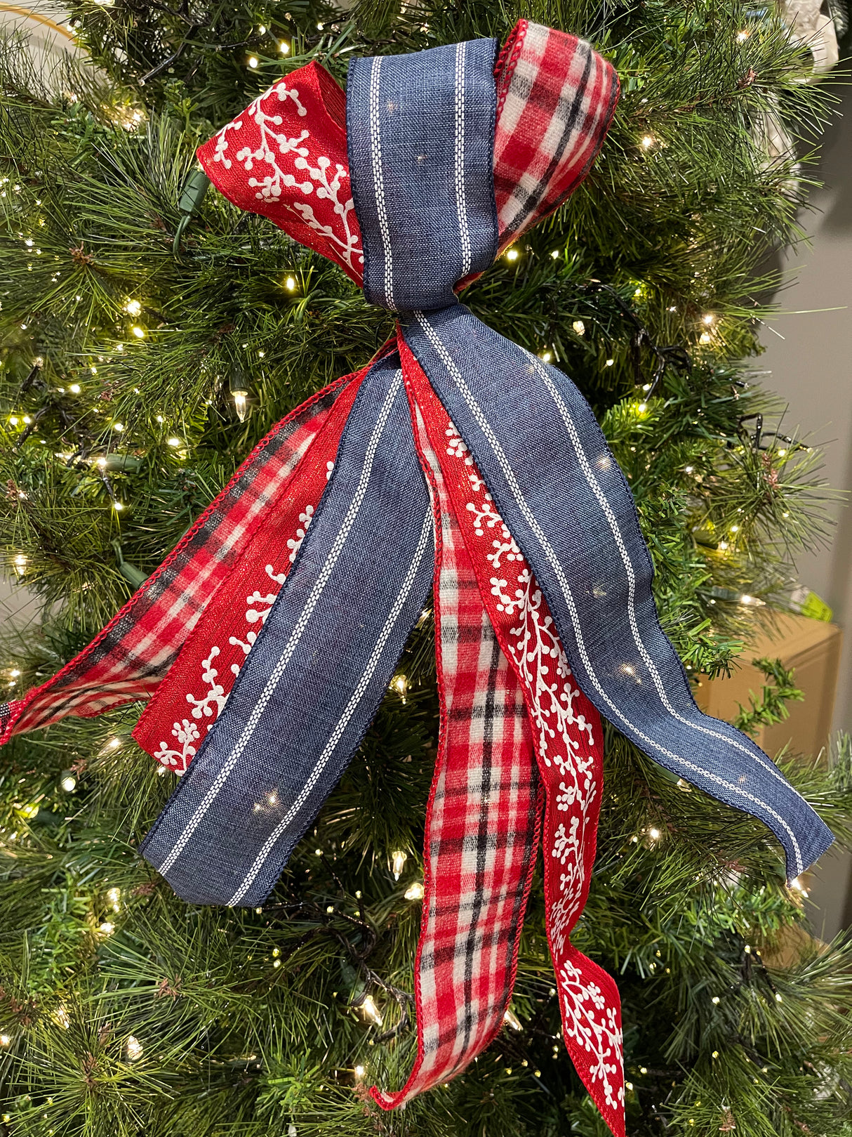 Cozy Christmas Bow