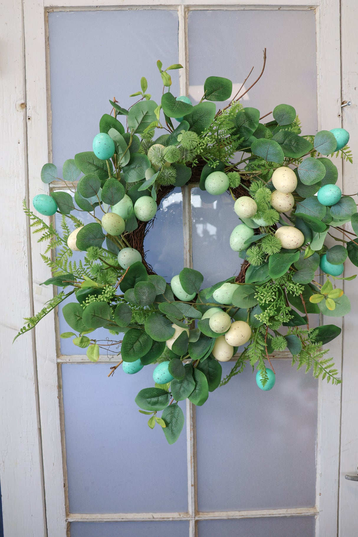 24" Egg & Eucalyptus Wreath