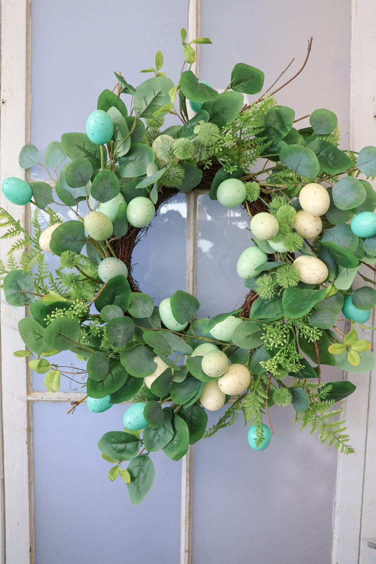 24" Egg & Eucalyptus Wreath