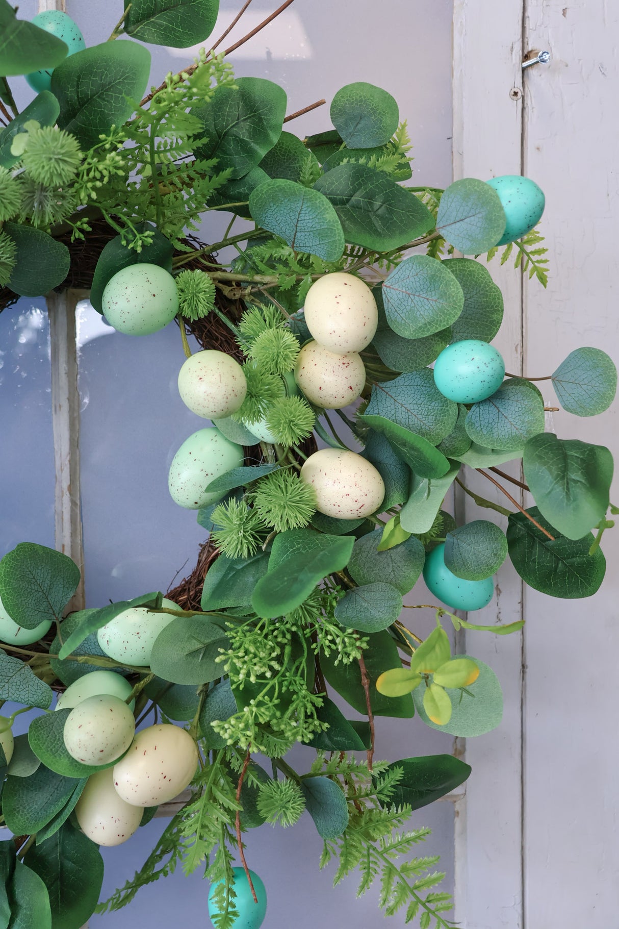 24" Egg & Eucalyptus Wreath