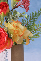 Raina Ranunculus Berry Pick