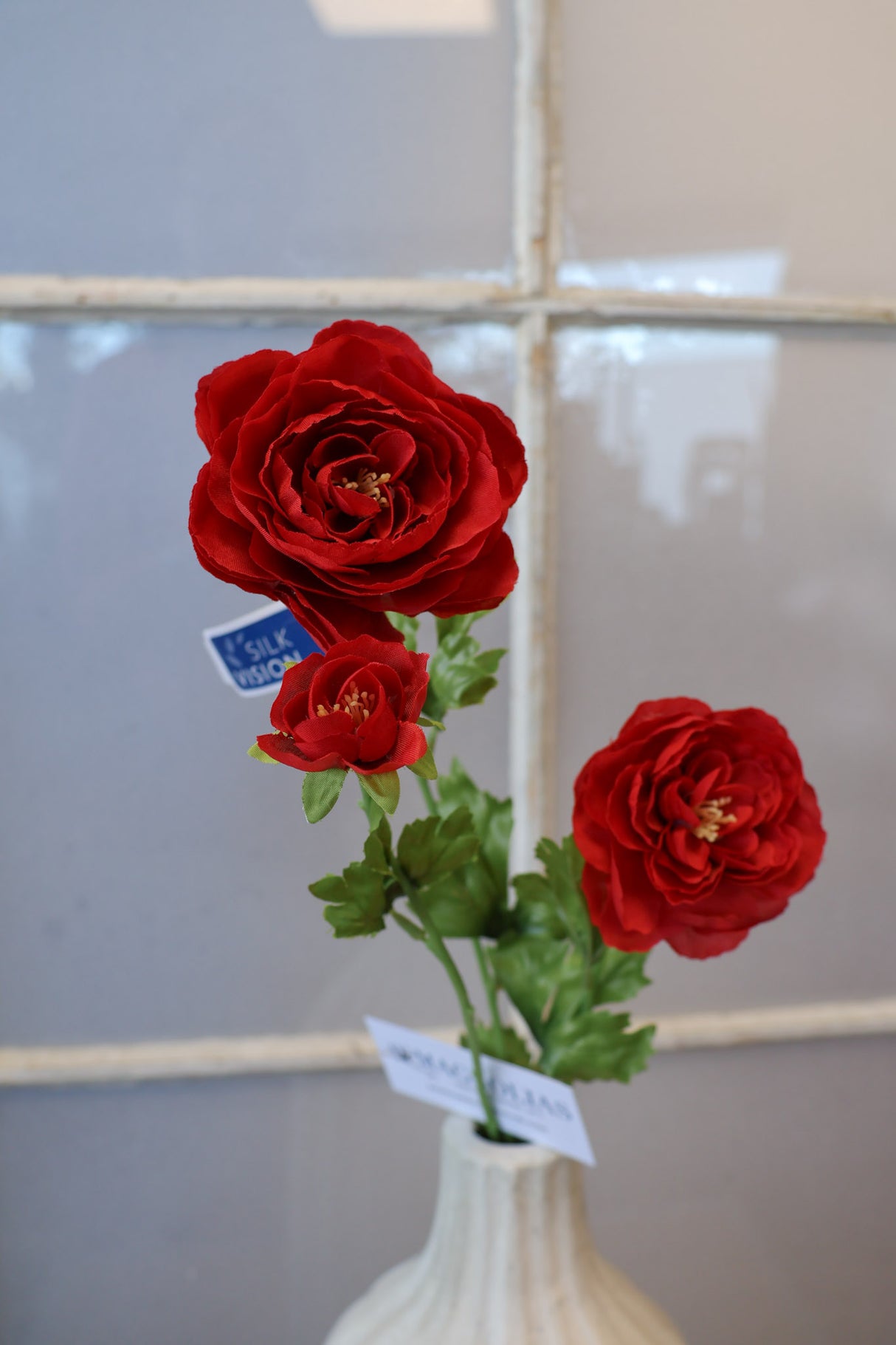 Red Ranunculus Spray