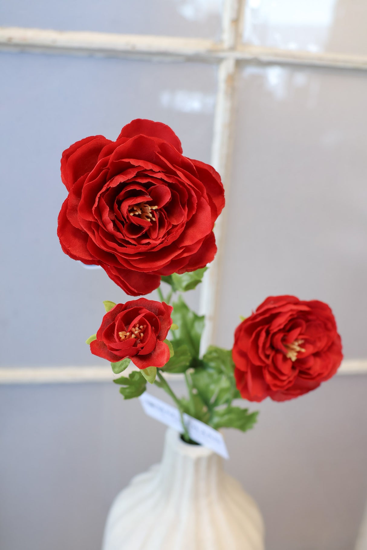 Red Ranunculus Spray