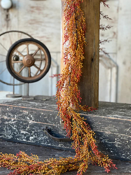 6' Torchlight Berries Garland