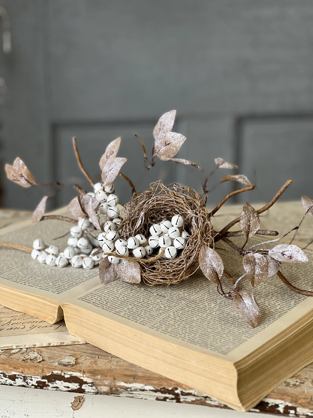 Icy Barren Nest & Leaves