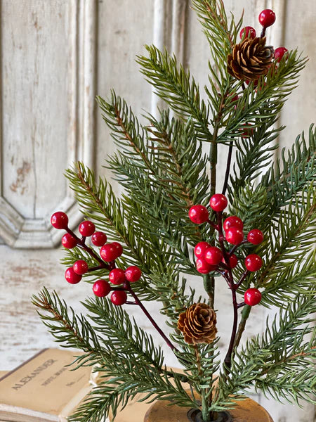 White Spruce & Berries Pick