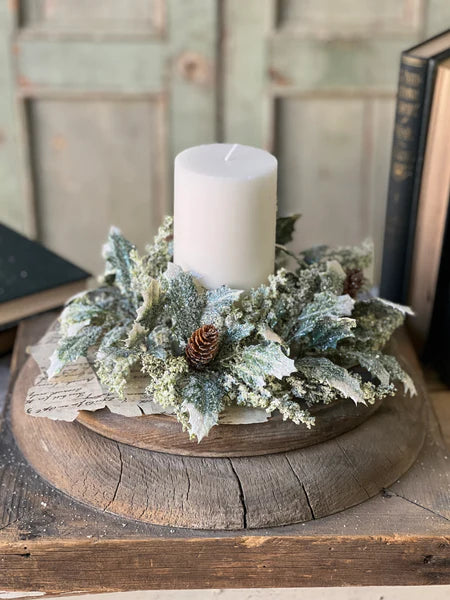 Iced Calgary Holly Candle Ring
