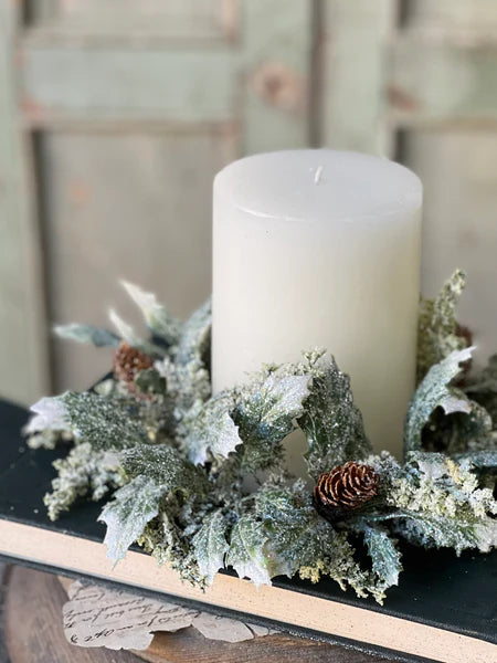 Iced Calgary Holly Candle Ring