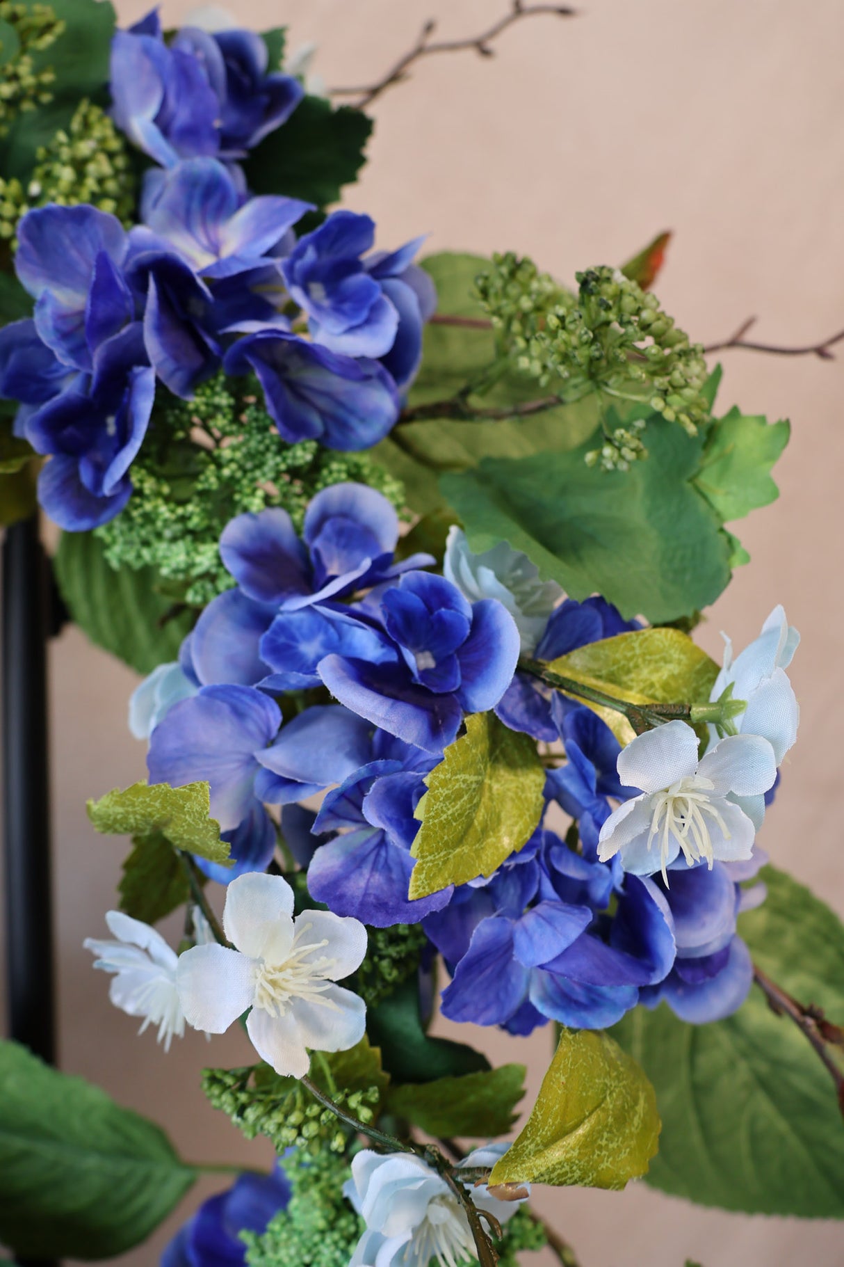 24" Blue Garden Hydrangea Wreath