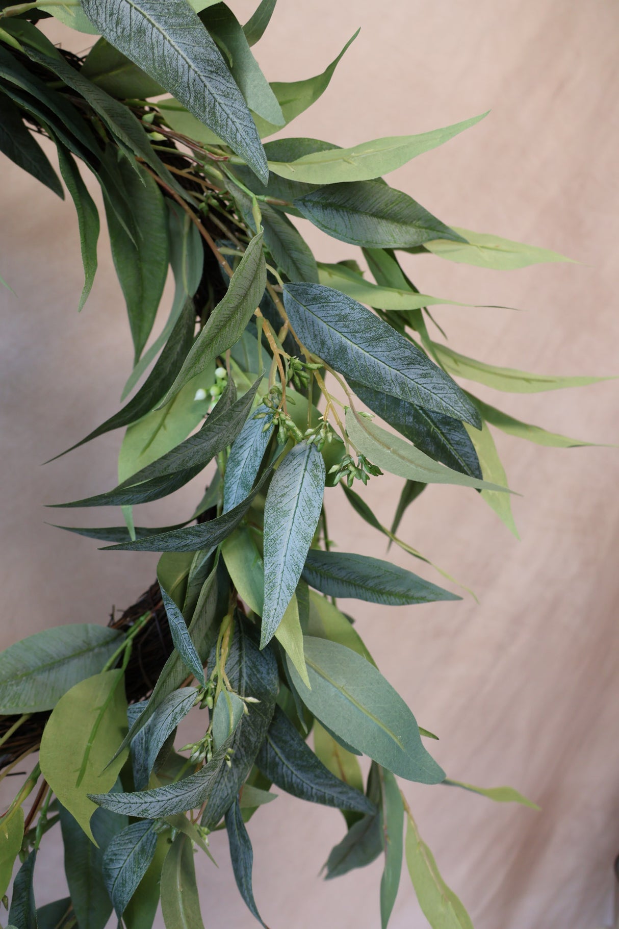 24" Gray Green Eucalyptus Wreath