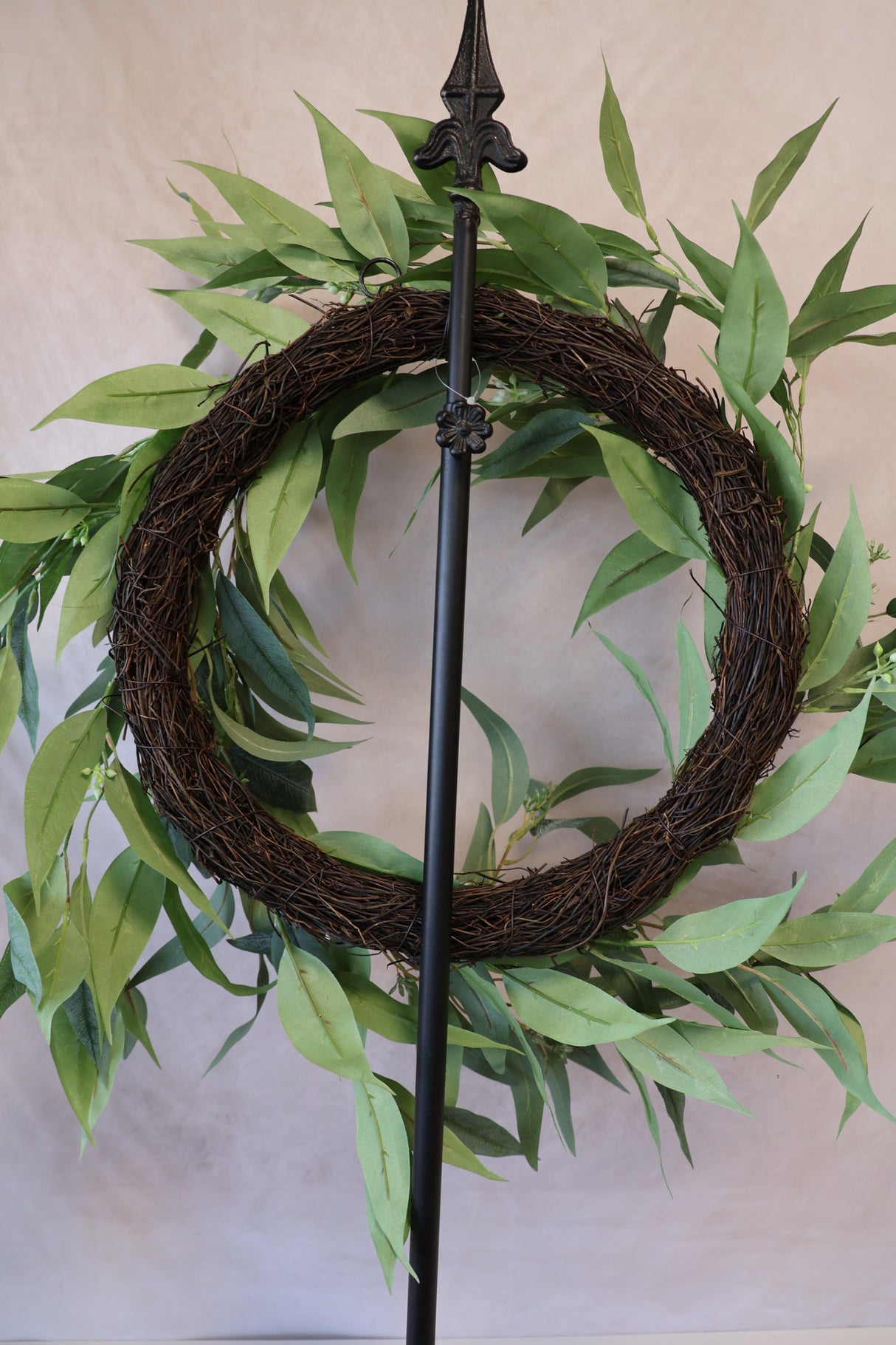 24" Gray Green Eucalyptus Wreath