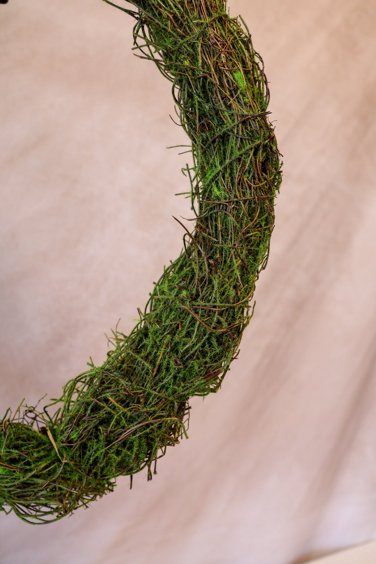 15" Moss Vine Wreath