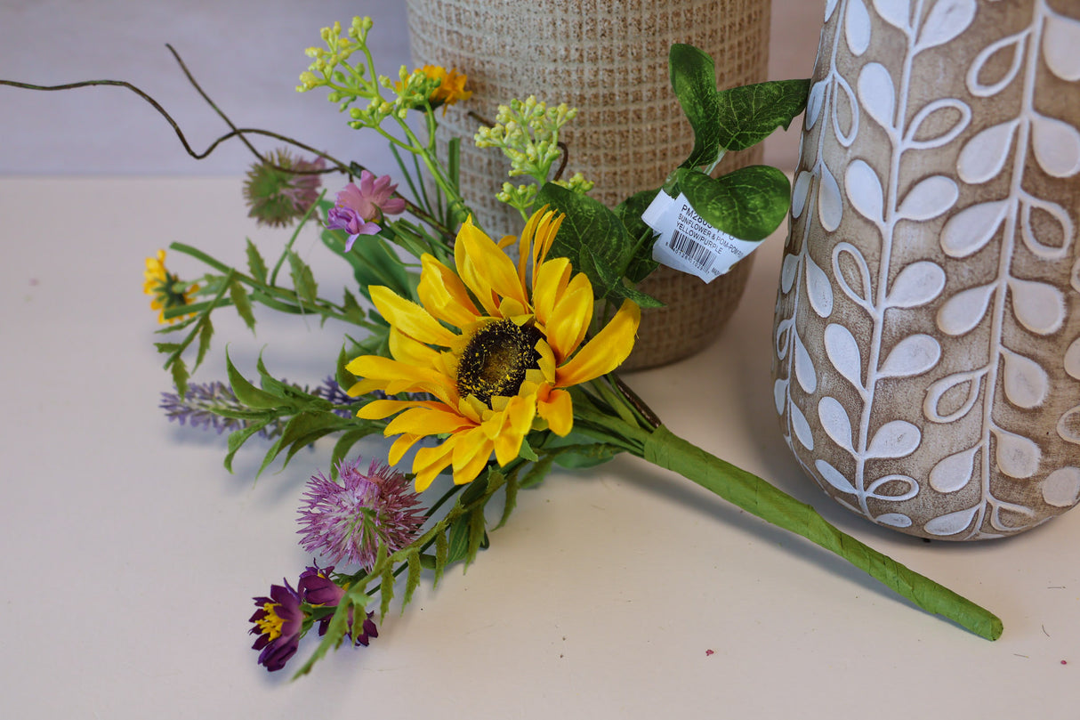 Rowan Sunflower & Pom-Pom Pick