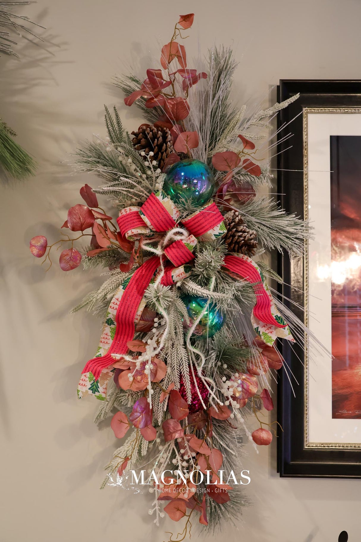 37" Kates Whimsical Door Swag