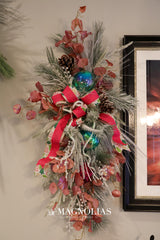 37" Kates Whimsical Door Swag