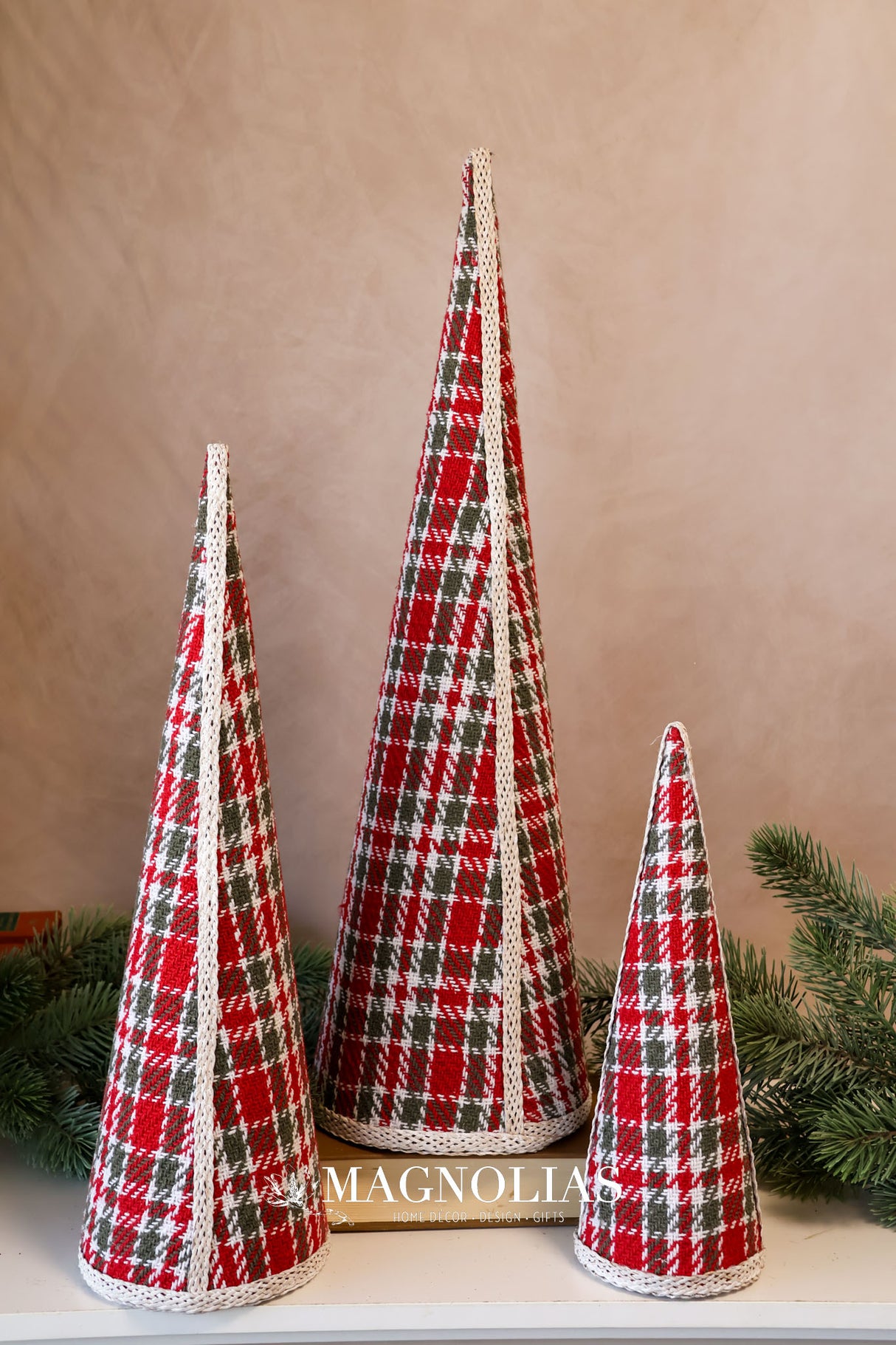 Plaid Cone Tree Set of 3