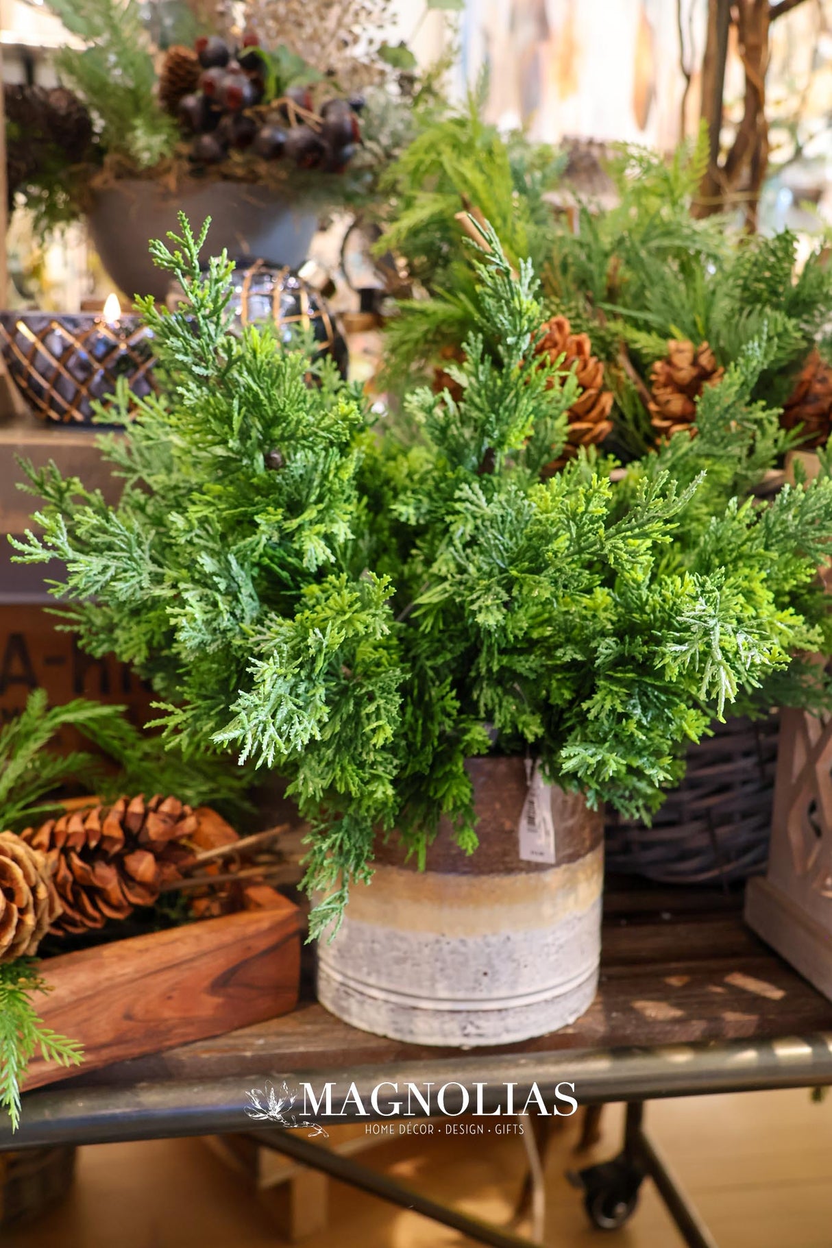 Real Touch Bundled Up Pine Pick